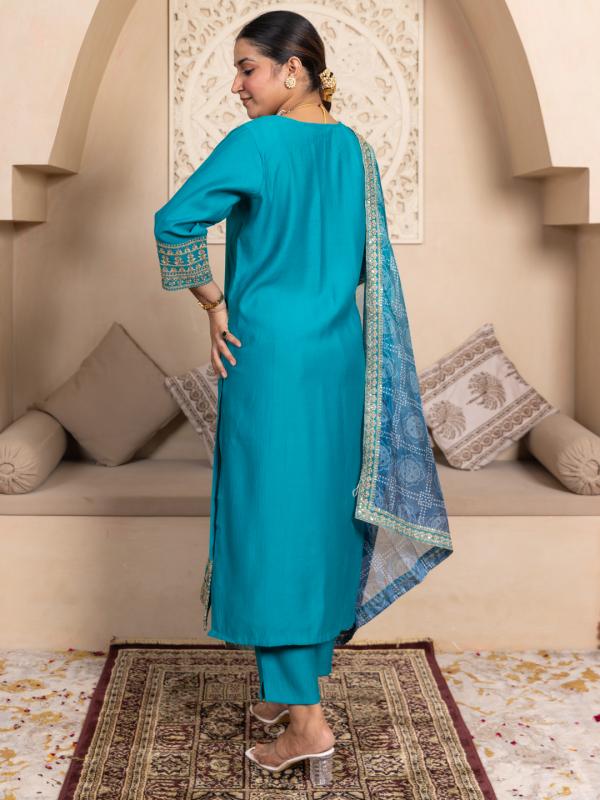 VP 9780 R  Kurta and Pant Dupatta Sets